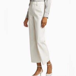 Alice + Olivia Cream Cropped Pants